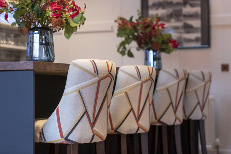 venice bar stools